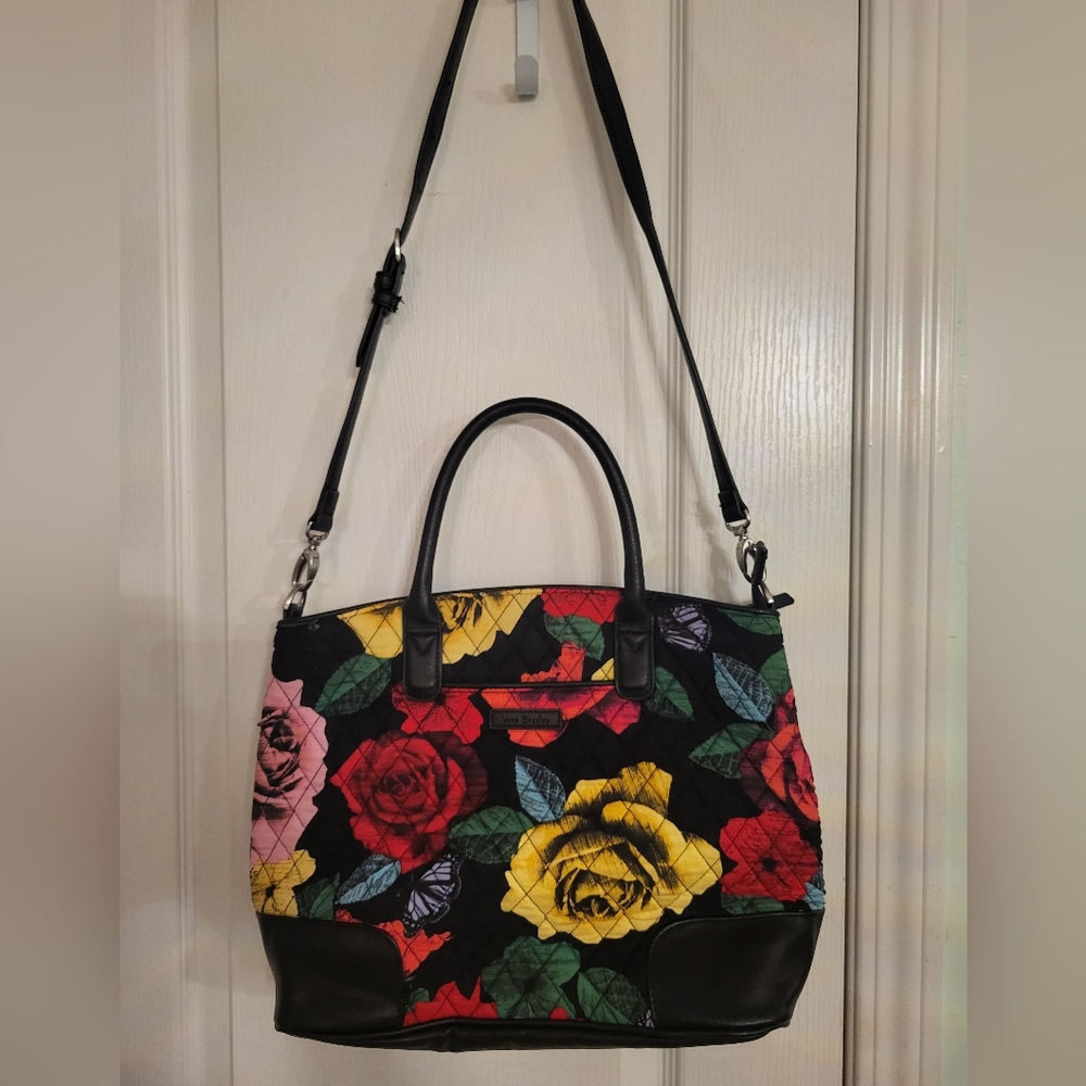 Gorgeous Vera Bradley Floral Purse